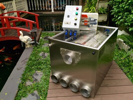 thiết bị lọc nước hồ cá koi