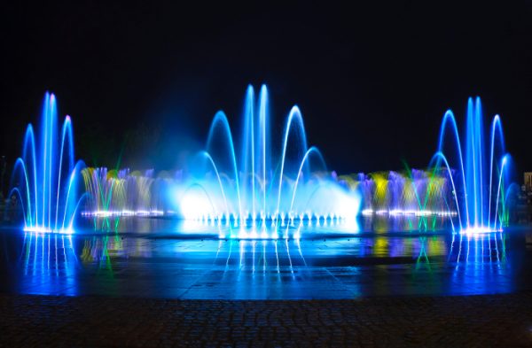 Thi công đài phun nước