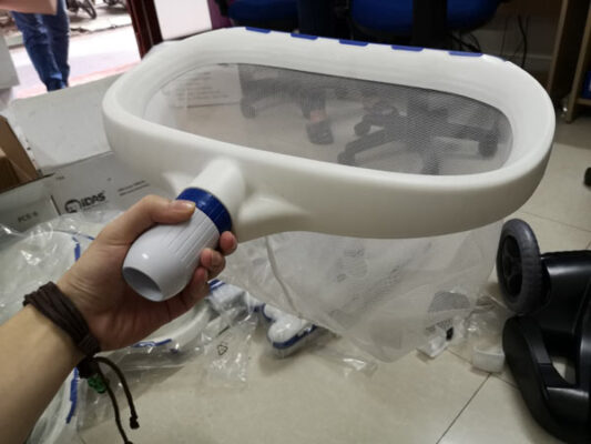 vợt rác hồ bơi Midas