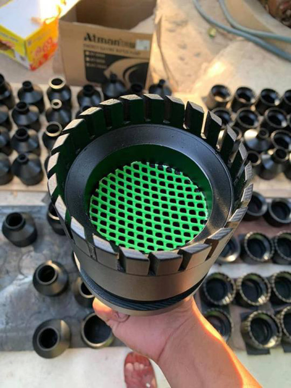 Hút mặt xoay hồ koi phi 90/42 Hút mặt xoay hồ koi phi 90/42